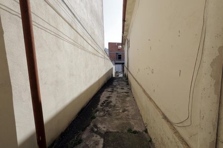 Casa à venda com 350m², 5 quartos e 4 vagas Casa à venda com 350m², 5 quartos e 4 vagasCorredor