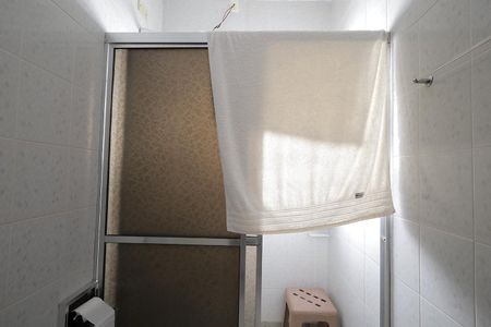 Casa à venda com 350m², 5 quartos e 4 vagas Casa à venda com 350m², 5 quartos e 4 vagasBanheiro 2