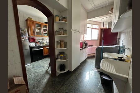 Apartamento à venda com 202m², 4 quartos e 2 vagas Apartamento à venda com 202m², 4 quartos e 2 vagasCozinha