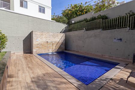 Apartamento à venda com 75m², 3 quartos e 2 vagasÁrea comum - Piscina