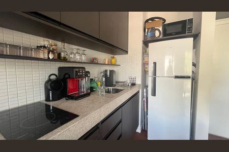 Apartamento à venda com 36m², 1 quarto e 1 vaga Apartamento à venda com 36m², 1 quarto e 1 vagaCozinha e Área de Serviço