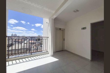 Casa à venda com 34m², 2 quartos e 1 vaga Casa à venda com 34m², 2 quartos e 1 vagaÁrea comum