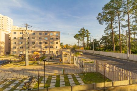 Vista do Quarto 2 de apartamento para alugar com 2 quartos, 44m² em Fátima, Canoas