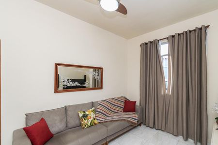 Sala de casa à venda com 2 quartos, 190m² em Penha, Rio de Janeiro