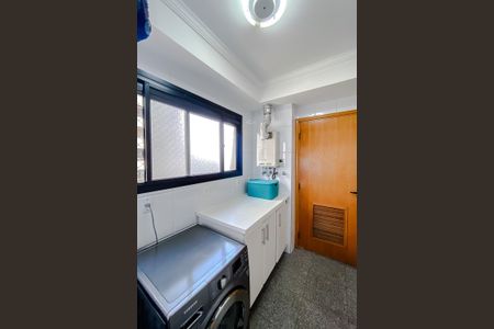 Apartamento para alugar com 124m², 3 quartos e 3 vagas Apartamento para alugar com 124m², 3 quartos e 3 vagasÁrea de Serviço