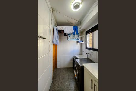 Apartamento para alugar com 124m², 3 quartos e 3 vagas Apartamento para alugar com 124m², 3 quartos e 3 vagasÁrea de Serviço