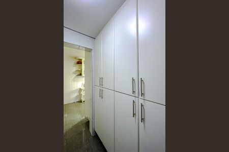 Apartamento para alugar com 124m², 3 quartos e 3 vagas Apartamento para alugar com 124m², 3 quartos e 3 vagasCozinha