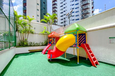 Apartamento para alugar com 124m², 3 quartos e 3 vagasÁrea comum