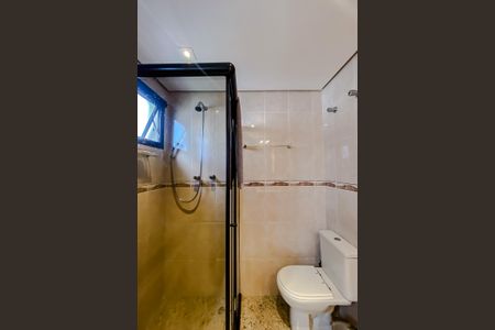 Apartamento para alugar com 124m², 3 quartos e 3 vagas Apartamento para alugar com 124m², 3 quartos e 3 vagasBanheiro da Suíte