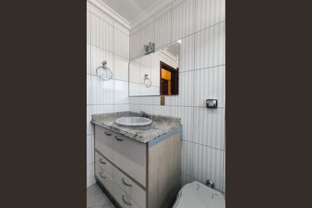 Apartamento à venda com 110m², 3 quartos e 2 vagas Apartamento à venda com 110m², 3 quartos e 2 vagasBanheiro Social