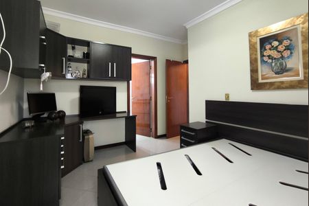 Apartamento à venda com 110m², 3 quartos e 2 vagas Apartamento à venda com 110m², 3 quartos e 2 vagasSuíte