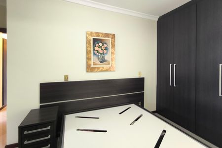 Apartamento à venda com 110m², 3 quartos e 2 vagas Apartamento à venda com 110m², 3 quartos e 2 vagasSuíte