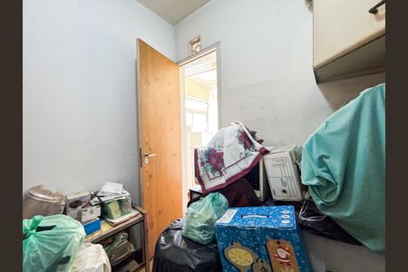 Apartamento à venda com 77m², 2 quartos e 1 vaga Apartamento à venda com 77m², 2 quartos e 1 vagaQuarto de Serviço