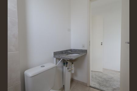 Apartamento à venda com 64m², 2 quartos e 2 vagasBanheiro da Suíte 1