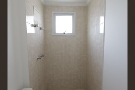 Apartamento à venda com 64m², 2 quartos e 2 vagasBanheiro da Suíte 2