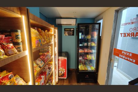 Apartamento à venda com 38m², 2 quartos e sem vagaÁrea comum