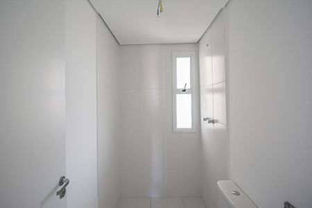 Apartamento à venda com 71m², 3 quartos e 1 vaga Apartamento à venda com 71m², 3 quartos e 1 vagaBanheiro