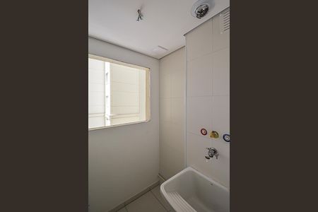 Apartamento à venda com 71m², 3 quartos e 1 vaga Apartamento à venda com 71m², 3 quartos e 1 vagaÁrea de Serviço