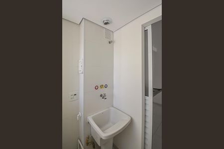 Apartamento à venda com 71m², 3 quartos e 1 vaga Apartamento à venda com 71m², 3 quartos e 1 vagaÁrea de Serviço