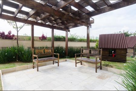 Apartamento à venda com 71m², 3 quartos e 1 vaga Apartamento à venda com 71m², 3 quartos e 1 vagaÁrea comum - Playground