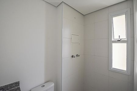 Apartamento à venda com 71m², 3 quartos e 2 vagas Apartamento à venda com 71m², 3 quartos e 2 vagasBanheiro da Suíte