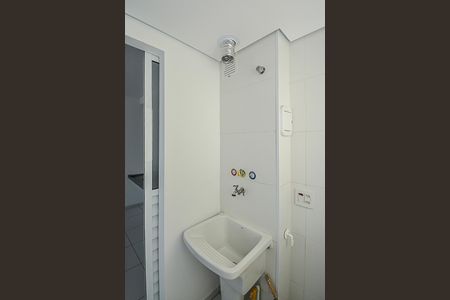 Apartamento à venda com 71m², 3 quartos e 2 vagas Apartamento à venda com 71m², 3 quartos e 2 vagasÁrea de Serviço