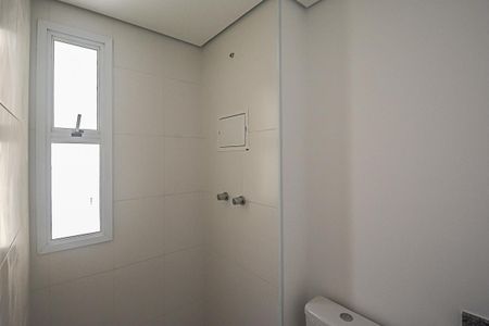 Apartamento à venda com 71m², 3 quartos e 2 vagas Apartamento à venda com 71m², 3 quartos e 2 vagasBanheiro da suíte