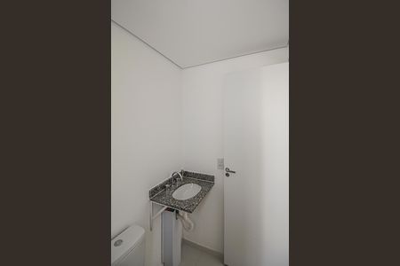 Apartamento à venda com 71m², 3 quartos e 2 vagas Apartamento à venda com 71m², 3 quartos e 2 vagasBanheiro da suíte