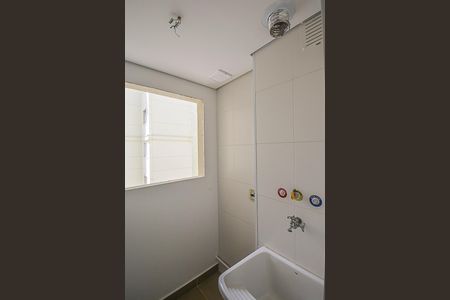 Apartamento à venda com 71m², 3 quartos e 2 vagas Apartamento à venda com 71m², 3 quartos e 2 vagasÁrea de Serviço
