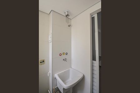 Apartamento à venda com 71m², 3 quartos e 2 vagas Apartamento à venda com 71m², 3 quartos e 2 vagasÁrea de Serviço