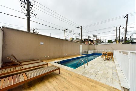 Apartamento à venda com 54m², 3 quartos e 1 vaga Apartamento à venda com 54m², 3 quartos e 1 vagaÁrea comum - Piscina