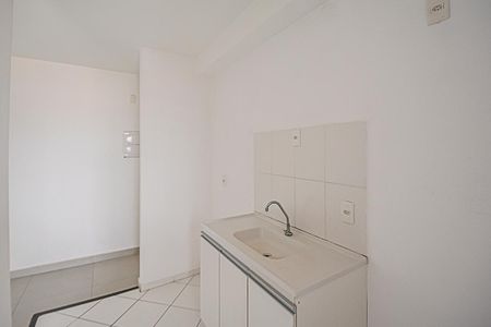Apartamento à venda com 44m², 2 quartos e 1 vaga Apartamento à venda com 44m², 2 quartos e 1 vagaCozinha