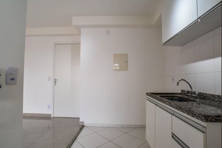 Apartamento à venda com 49m², 2 quartos e sem vaga Apartamento à venda com 49m², 2 quartos e sem vagaCozinha e Área de Serviço