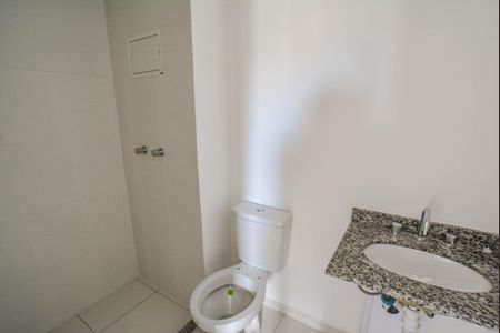 Apartamento à venda com 49m², 2 quartos e 1 vaga Apartamento à venda com 49m², 2 quartos e 1 vagaBanheiro da Suíte