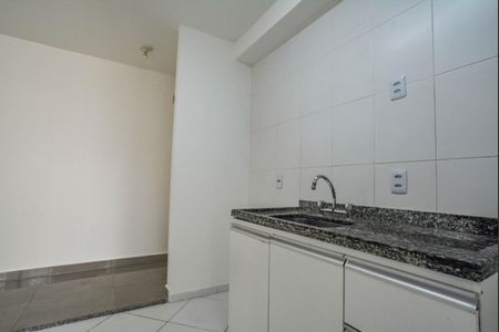 Apartamento à venda com 50m², 2 quartos e 1 vaga Apartamento à venda com 50m², 2 quartos e 1 vagaCozinha e Área de Serviço