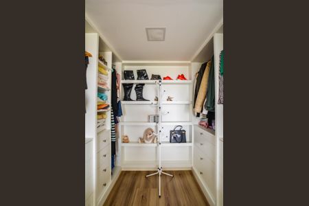 Casa de condomínio para alugar com 150m², 3 quartos e 2 vagas Casa de condomínio para alugar com 150m², 3 quartos e 2 vagasSuíte 3