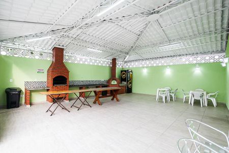 Casa de condomínio para alugar com 150m², 3 quartos e 2 vagas Casa de condomínio para alugar com 150m², 3 quartos e 2 vagasÁrea comum - Churrasqueira