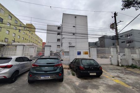 Apartamento à venda com 47m², 2 quartos e 1 vaga Apartamento à venda com 47m², 2 quartos e 1 vagaFachada
