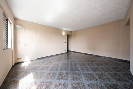 Apartamento à venda com 67m², 2 quartos e 1 vagaSala