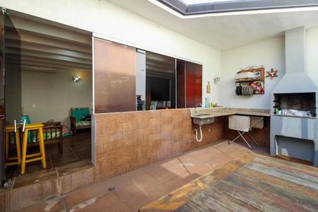 Apartamento à venda com 70m², 1 quarto e 1 vaga Apartamento à venda com 70m², 1 quarto e 1 vagaÁrea Comum - Churrasqueira