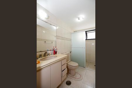 Apartamento à venda com 70m², 1 quarto e 1 vaga Apartamento à venda com 70m², 1 quarto e 1 vagaBanheiro da Suíte