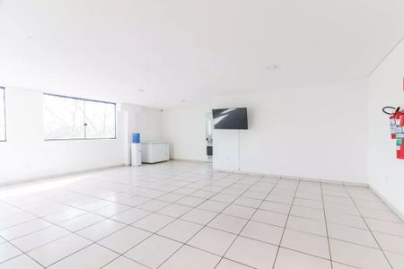 Apartamento para alugar com 45m², 2 quartos e 1 vaga Apartamento para alugar com 45m², 2 quartos e 1 vagaÁrea comum - Salão de festas