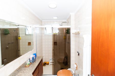Apartamento à venda com 124m², 3 quartos e 2 vagas Apartamento à venda com 124m², 3 quartos e 2 vagasBanheiro Social