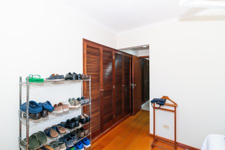 Apartamento à venda com 124m², 3 quartos e 2 vagas Apartamento à venda com 124m², 3 quartos e 2 vagasSuíte