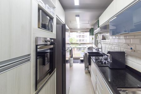 Apartamento à venda com 73m², 3 quartos e 2 vagas Apartamento à venda com 73m², 3 quartos e 2 vagasCozinha