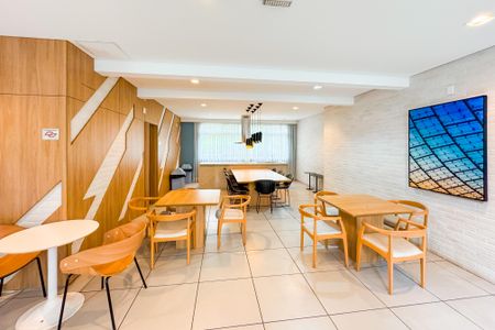 Apartamento à venda com 33m², 2 quartos e sem vaga Apartamento à venda com 33m², 2 quartos e sem vagaÁrea comum