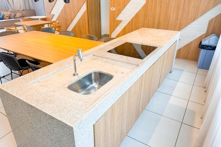 Apartamento à venda com 33m², 2 quartos e sem vaga Apartamento à venda com 33m², 2 quartos e sem vagaÁrea comum