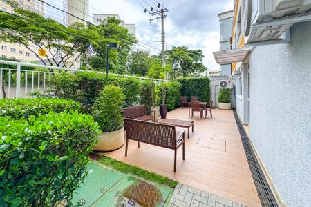 Apartamento à venda com 33m², 2 quartos e sem vaga Apartamento à venda com 33m², 2 quartos e sem vagaÁrea comum