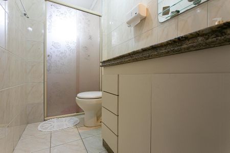 Apartamento à venda com 56m², 2 quartos e 1 vaga Apartamento à venda com 56m², 2 quartos e 1 vagaBanheiro da Suíte