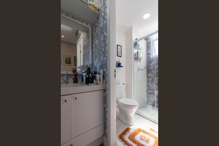 Apartamento à venda com 47m², 2 quartos e 1 vaga Apartamento à venda com 47m², 2 quartos e 1 vagaBanheiro